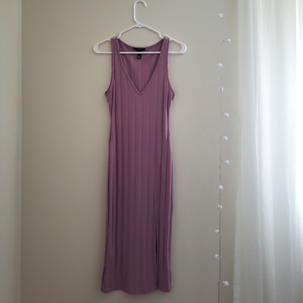 Beautiful Forever 21 Pink Midi Dress